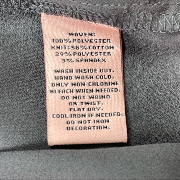 Juicy COUTURE Gray NWT V-Neck Top with Cut outs and Rhinestones Sz L - Picture 15 of 16